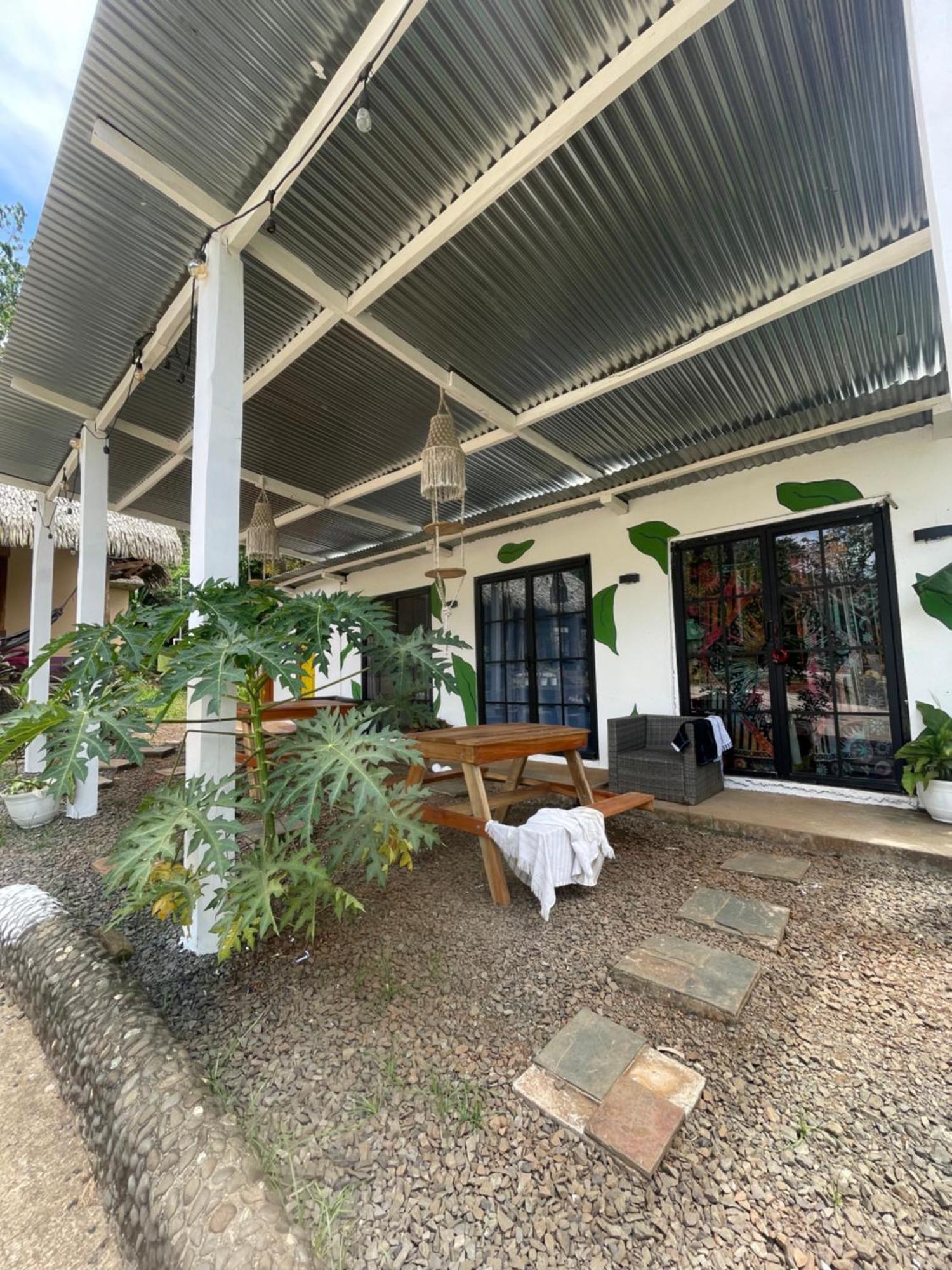 Urbanos Jungle Hostel Santa Catalina Luaran gambar